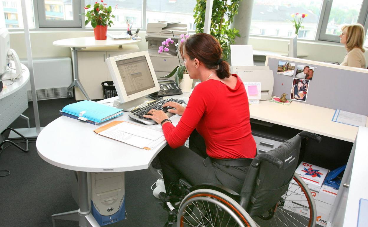 El CERMI pide que la discapacidad «sea tenida en cuenta en las políticas públicas de igualdad de las mujeres»