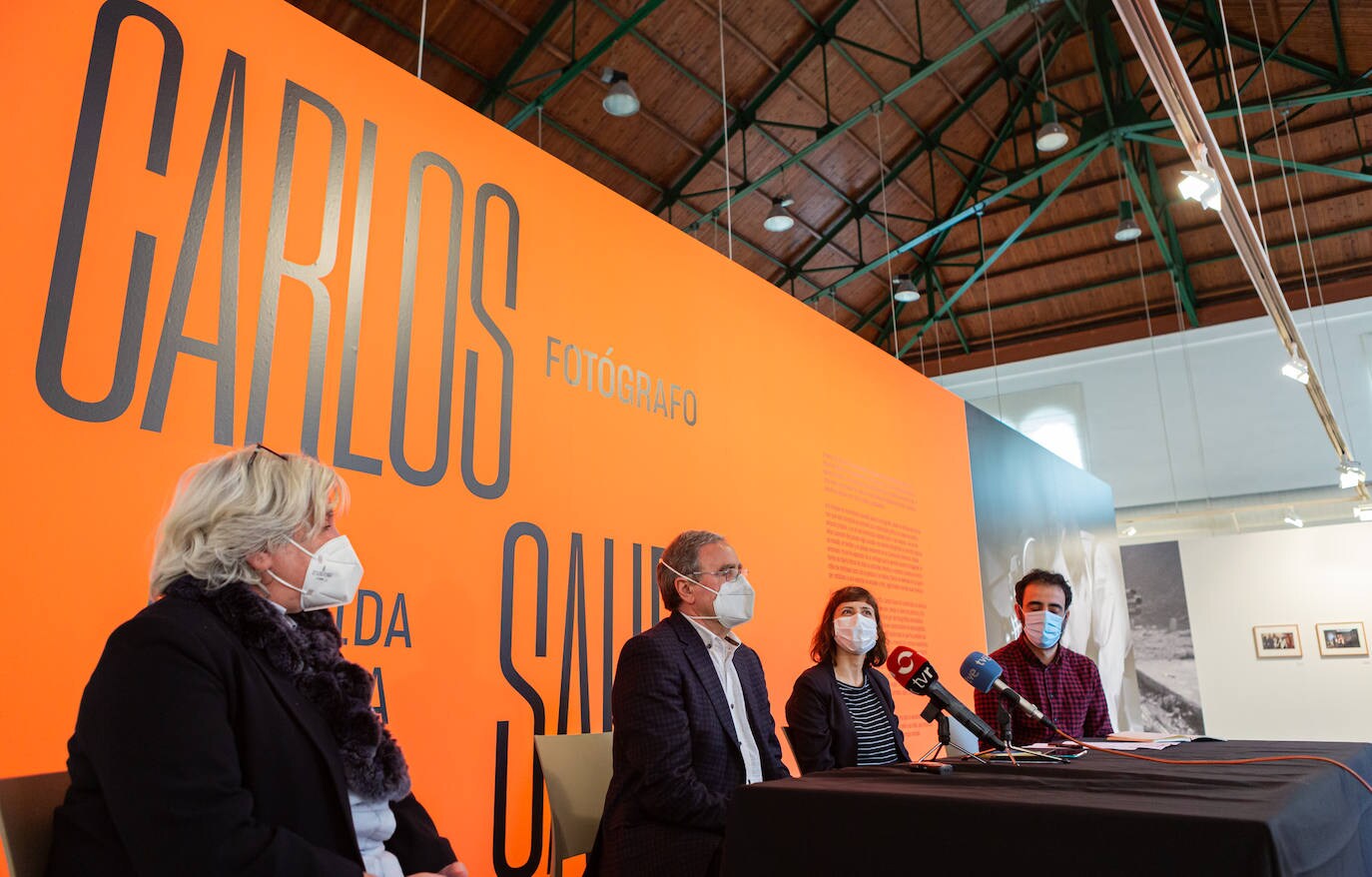 Fotos: La sala Amós Salvador acoge una retrospectiva sobre la faceta de Carlos Saura como fotógrafo