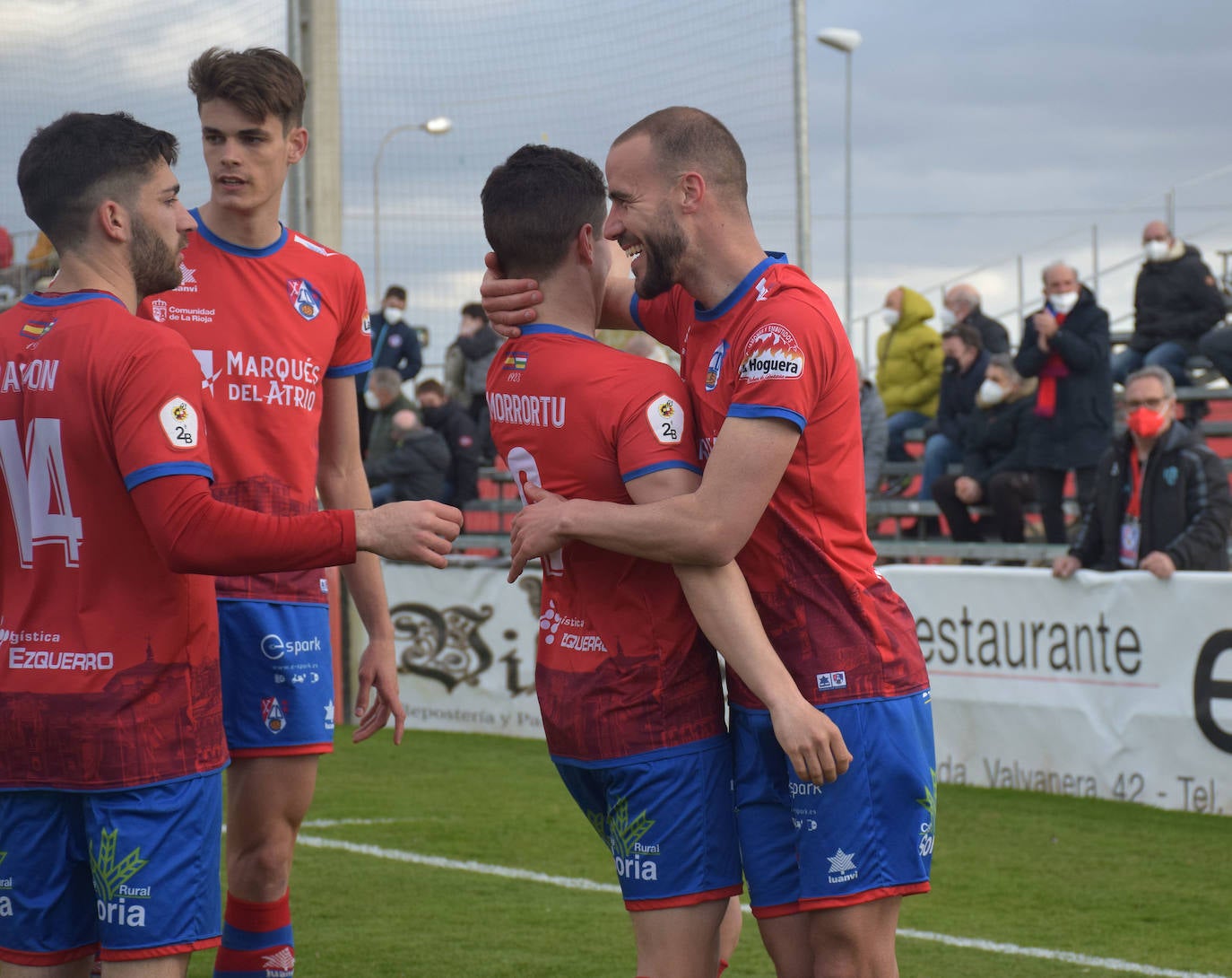 Fotos: La goleada del Calahorra sobre el Osasuna B, en imágenes