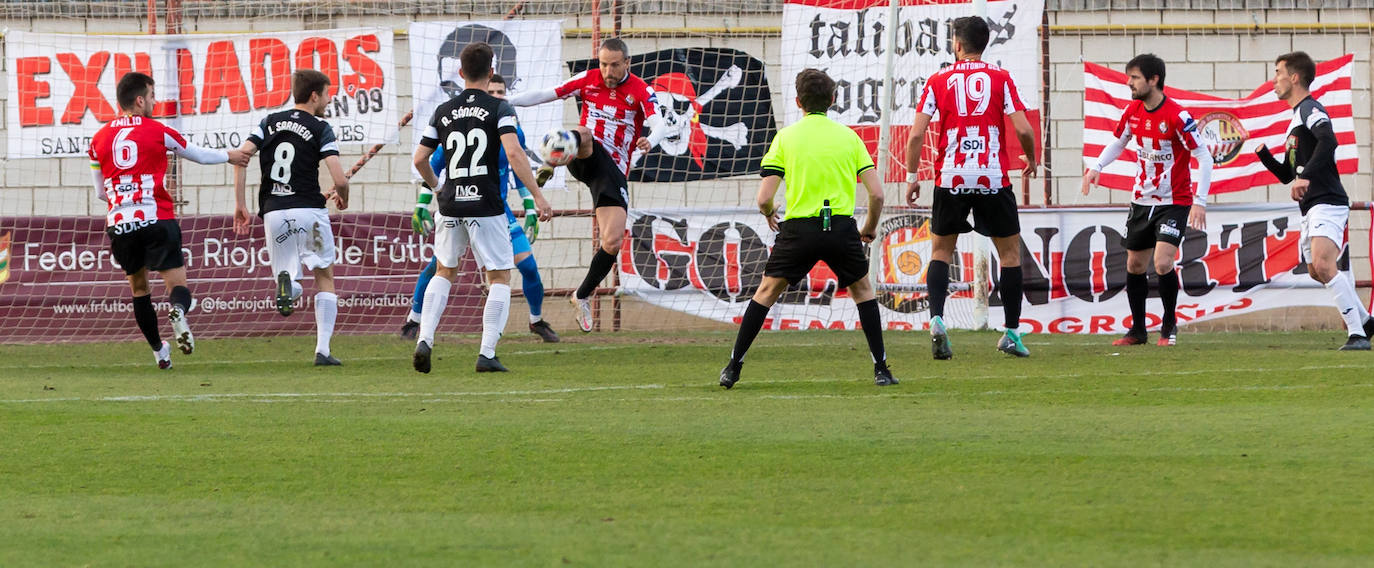 Fotos: Las imágenes de la goleada del Tudelano a la SD Logroñés