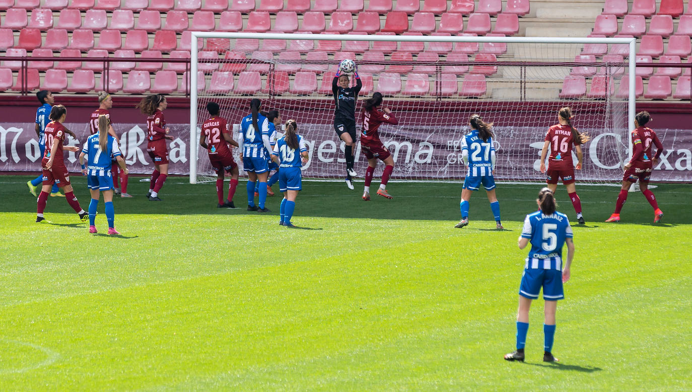 Fotos: Las imágenes de la victoria del EDF Logroño ante el Deportivo