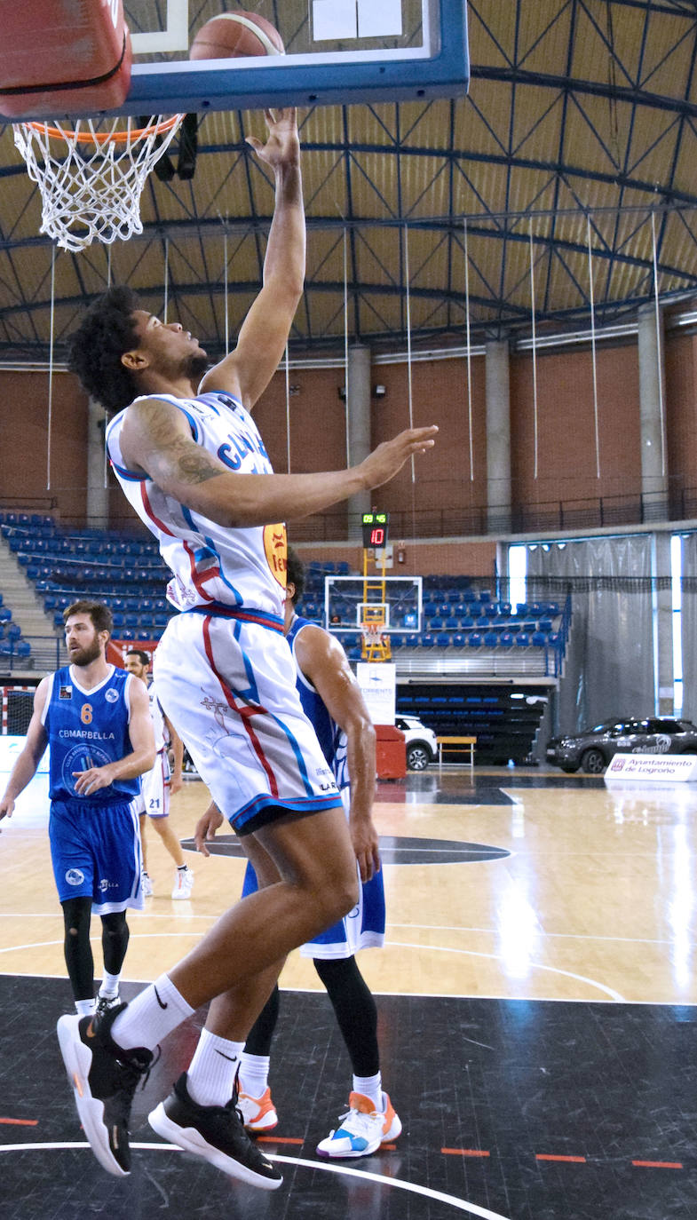 Fotos: El Clavijo logra un gran triunfo frente al Marbella