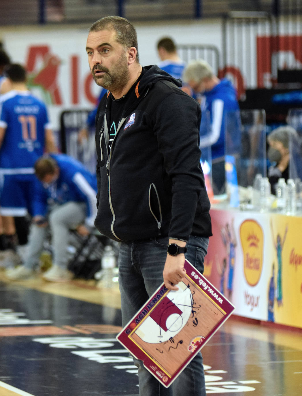 Fotos: El Clavijo logra un gran triunfo frente al Marbella