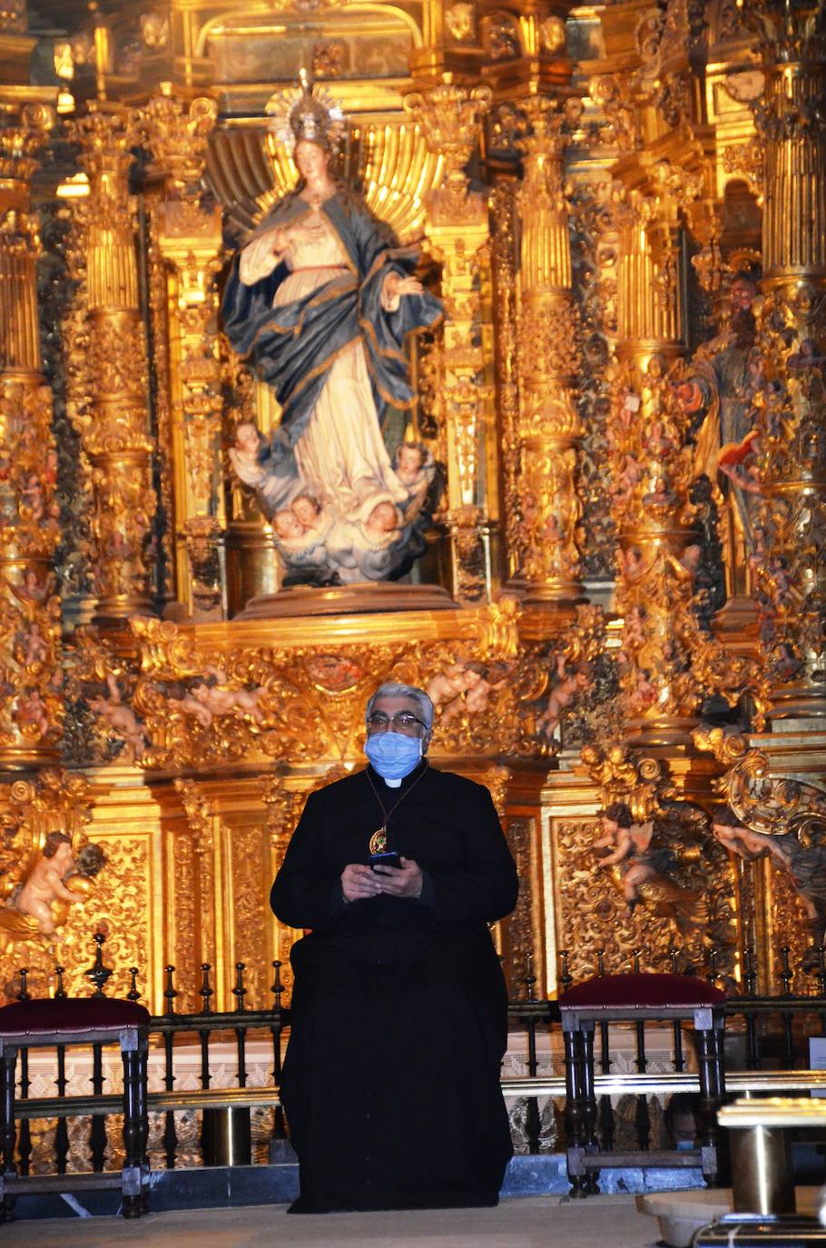 Fotos: Vía Crucis en la catedral de Calahorra
