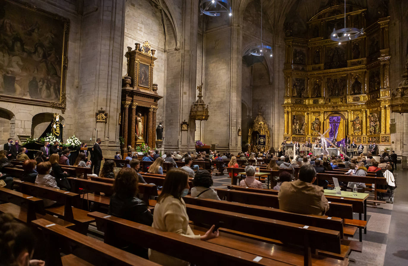 La popular y multitudinaria procesión del Encuentro fue sustituida por un acto en la iglesia de Santiago El Real por la cofradía de El Nazareno, en el que participó la banda procesional.