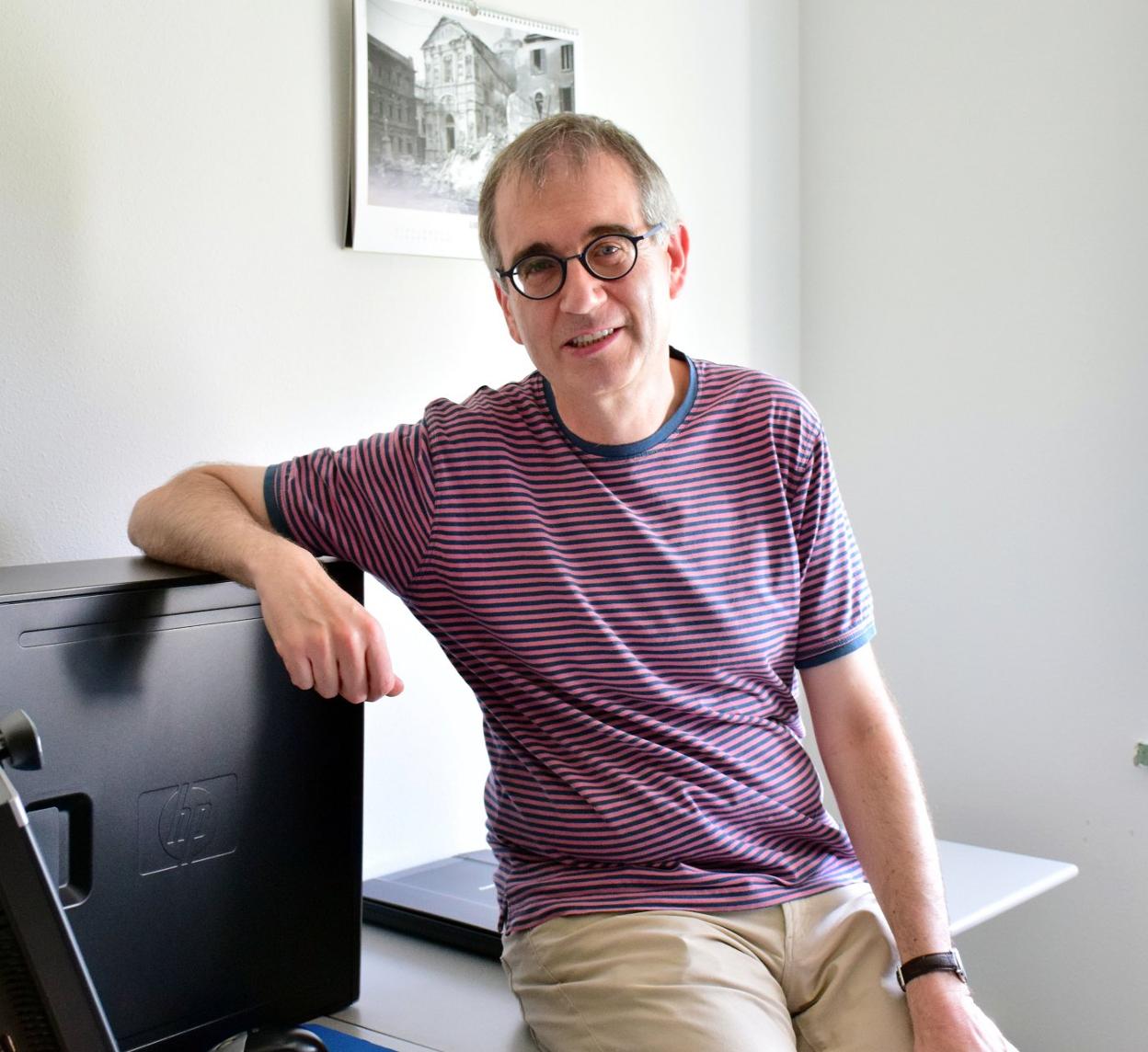 Fernando Díaz Orueta, catedrático de Sociología de la UR. 