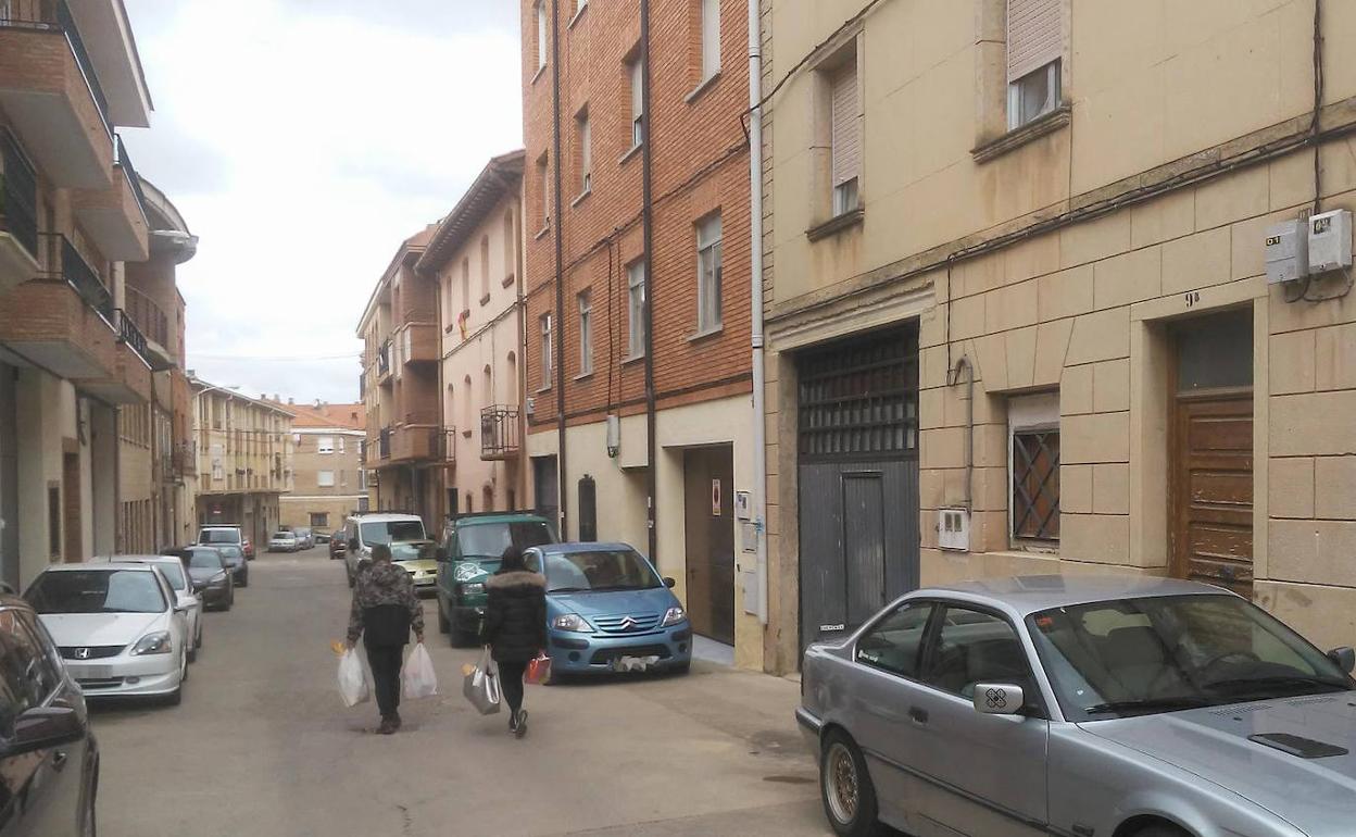 La calle Santa María de Alberite, donde se celebró la fiesta ilegal. 