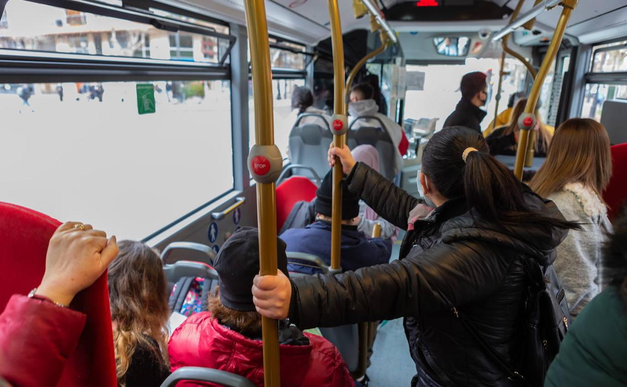 La pandemia incrementa el 36,5% el déficit de explotación del transporte público regional