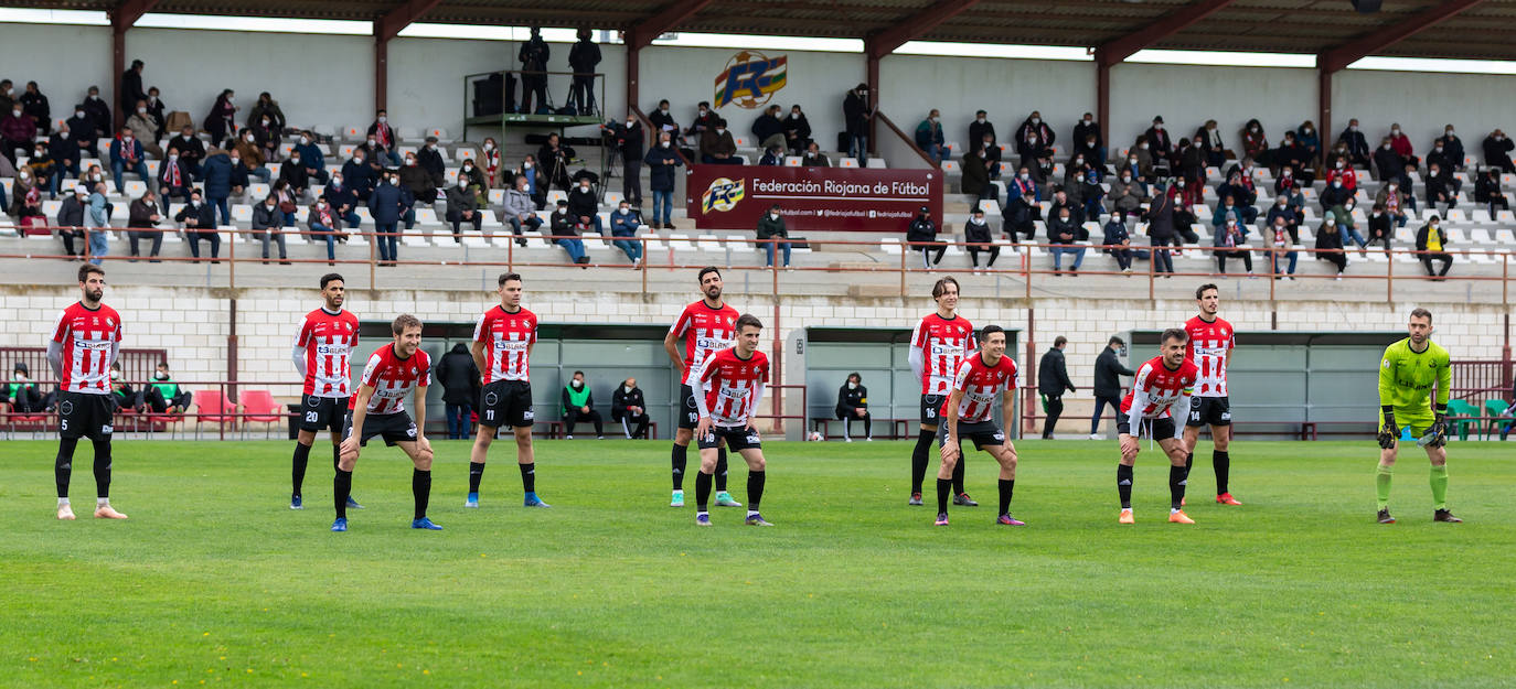 Fotos: Las imágenes del empate entre la SD Logroñés y el Amorebieta