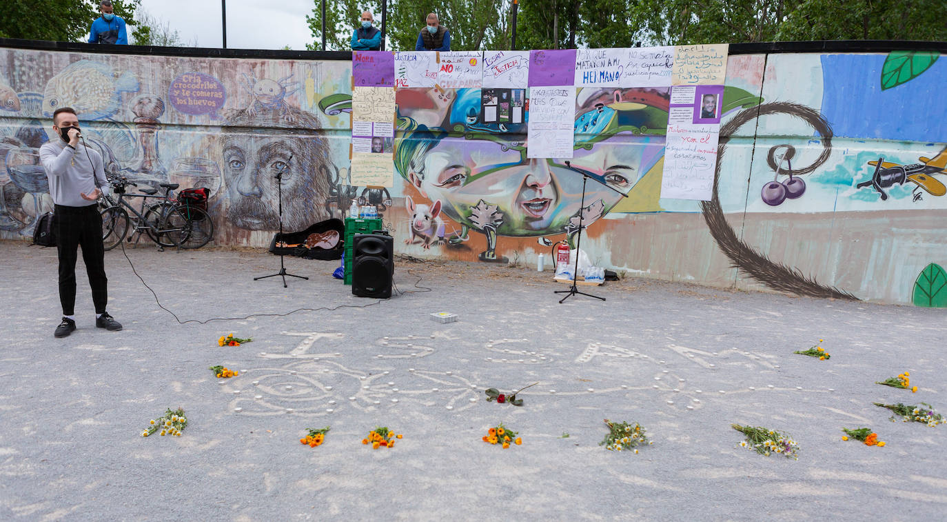 Fotos: Homenaje a Isam en el parque del Ebro