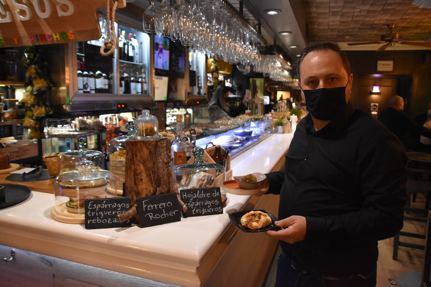 Fotos: Pinchos y tocados en las Jornadas de la Verdura de Calahorra