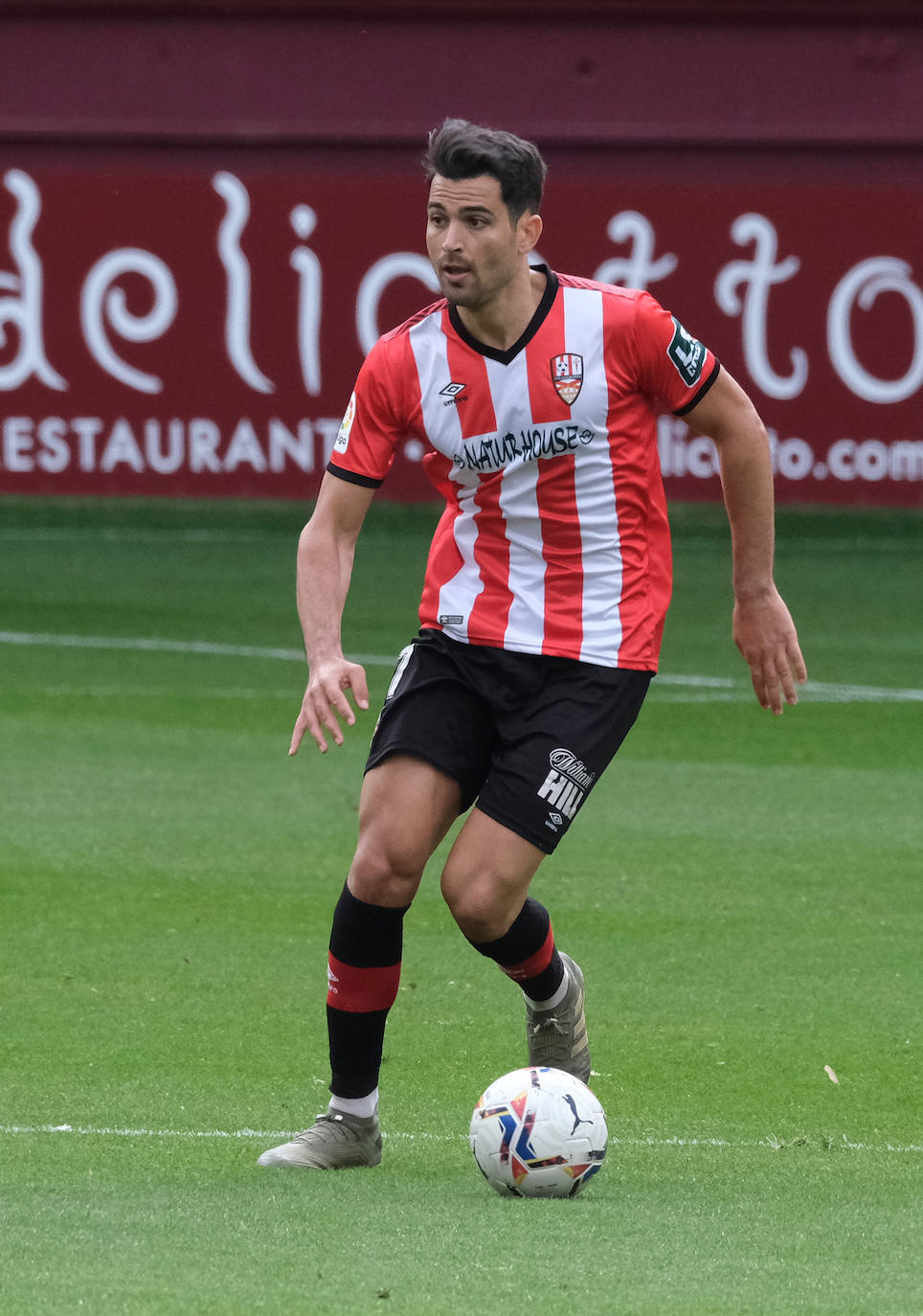 Fotos: Las imágenes de la derrota de la UD Logroñés ante el Cartagena