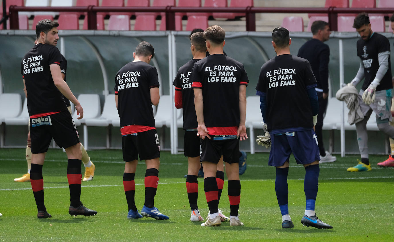 Fotos: Las imágenes de la derrota de la UD Logroñés ante el Cartagena