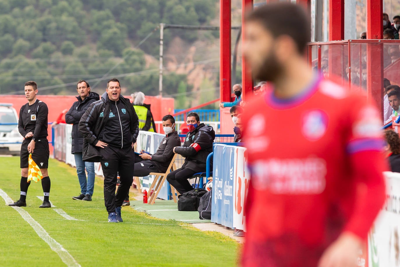 Fotos: Importantísima victoria del Calahorra ante el Athletic B