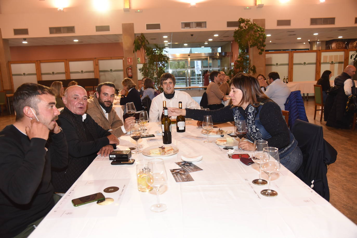 Entrega de premios a los ganadores del Torneo Viña Ijalba, de la Liga de Golf y Vino.