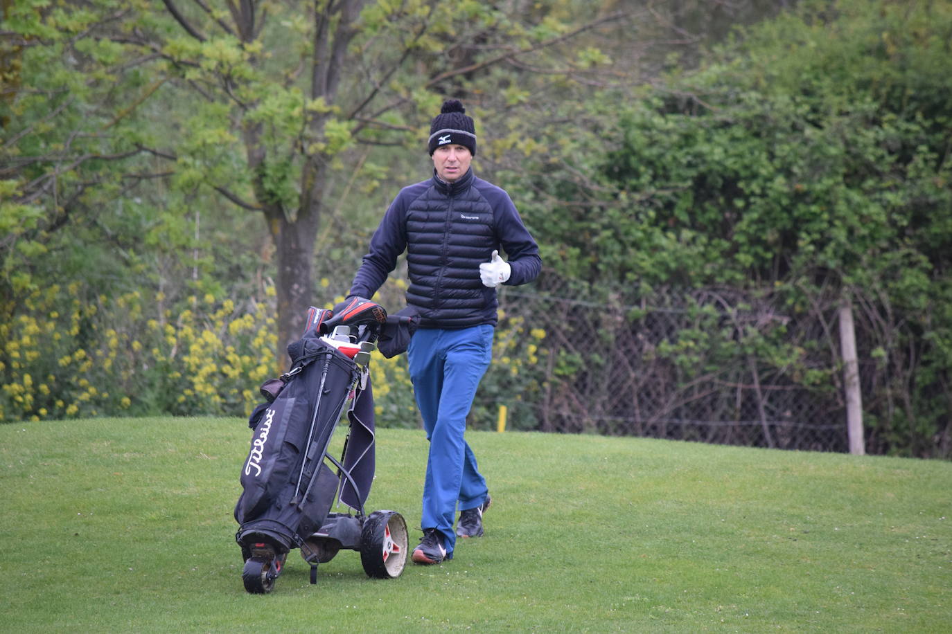 Imágenes de los jugadores durante el Torneo Viña Ibalba, de la Liga de Golf y Vino.