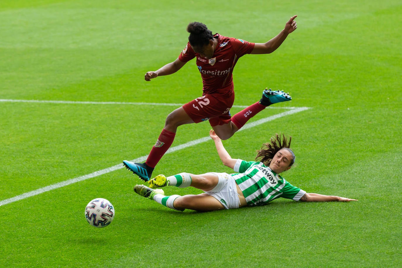 Fotos: La derrota del EDF Logroño ante el Betis, en imágenes