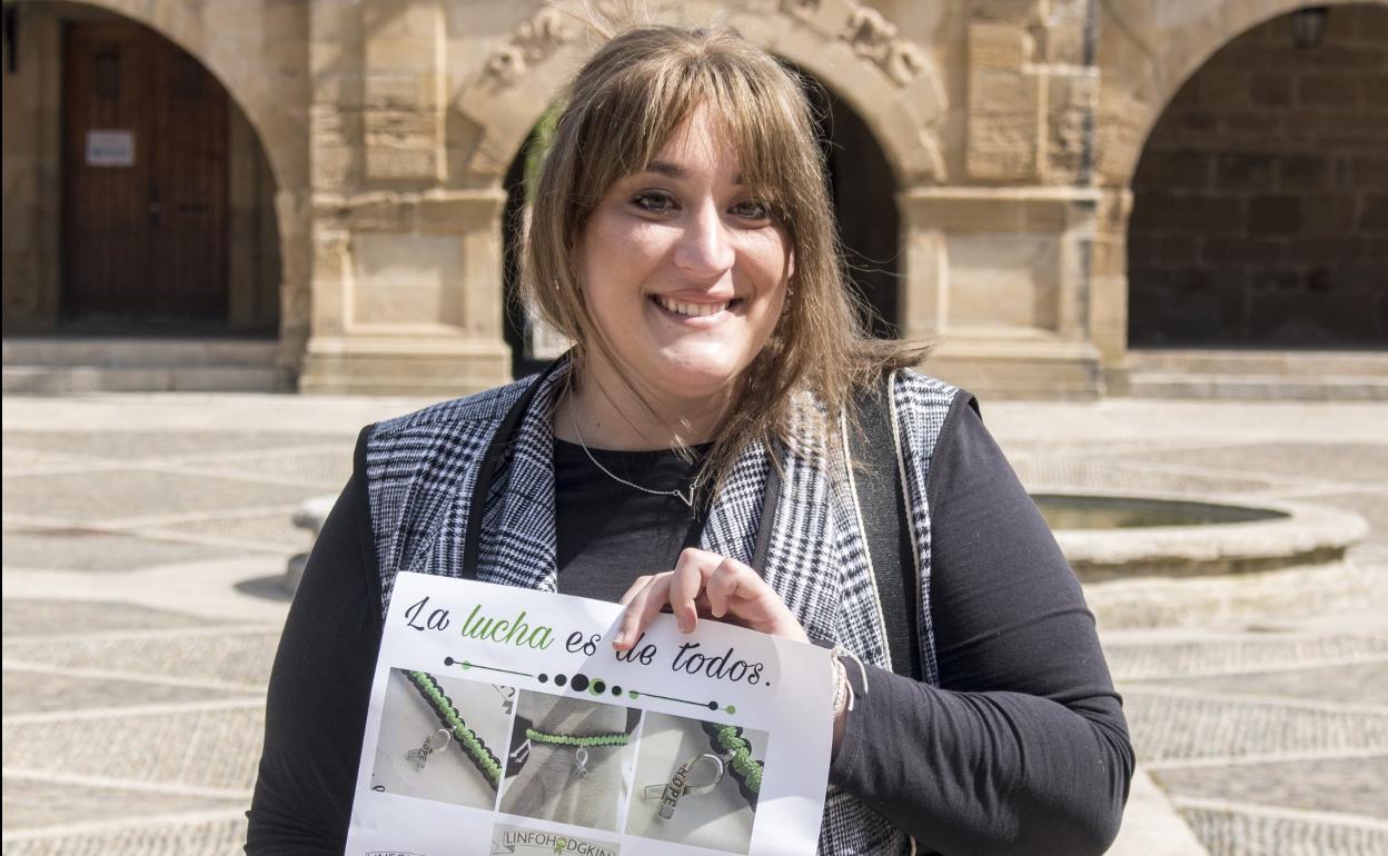 Virginia Muñoz, en la plaza de España de Santo Domingo. 