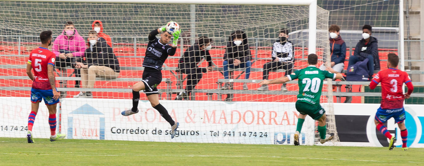 Fotos: Las imágenes del Calahorra-Amorebieta