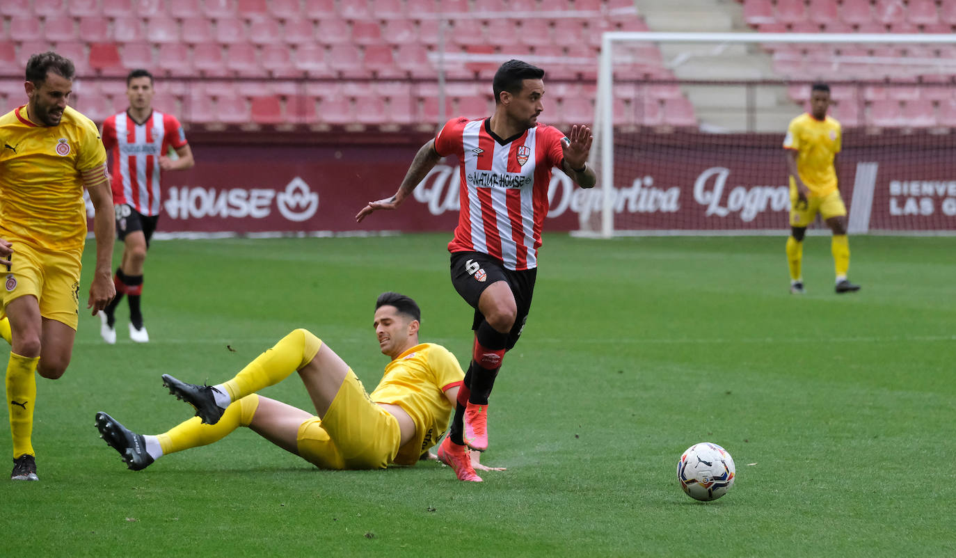 Fotos: Las imágenes de la dura derrota de la UD Logroñés ante el Girona