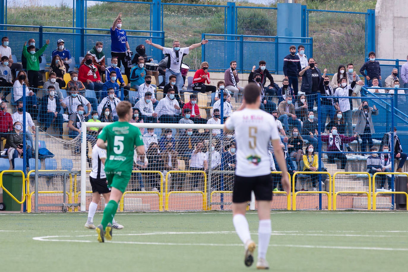 Fotos: Cara y cruz para el Racing Rioja y el Alfaro