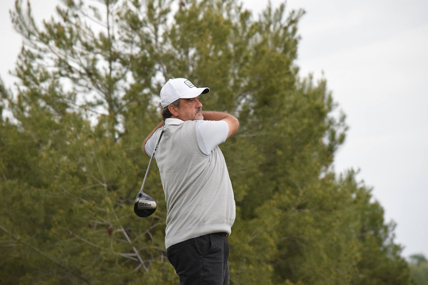 Los participantes en el torneo Bodegas Altanza de la Liga de Golf y Vino disfrutaron de un gran día de gol en El Campo de Logroño.