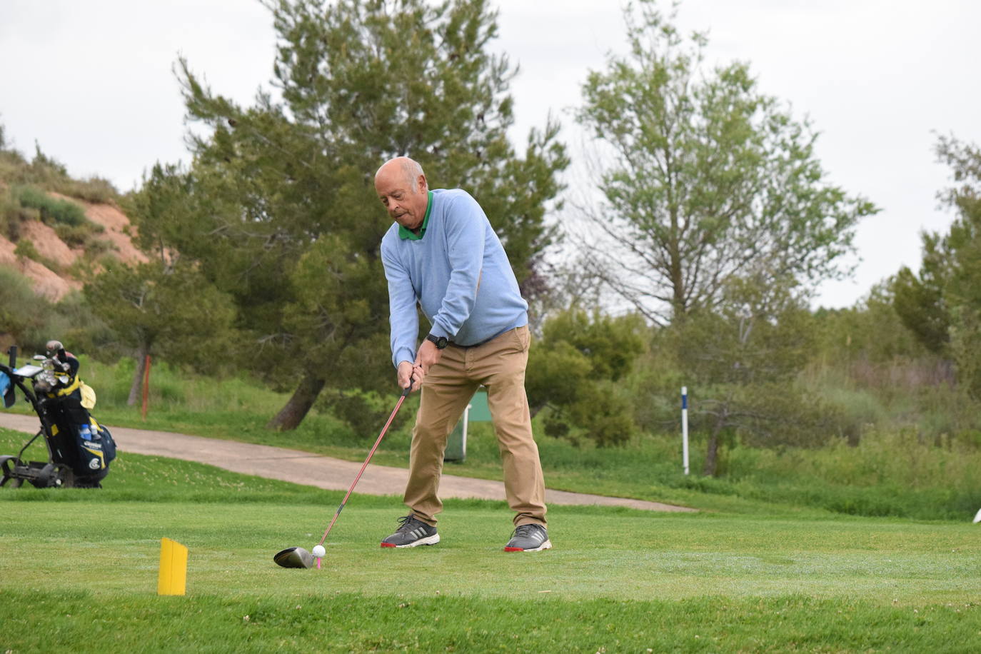 Los participantes en el torneo Bodegas Altanza de la Liga de Golf y Vino disfrutaron de un gran día de gol en El Campo de Logroño.