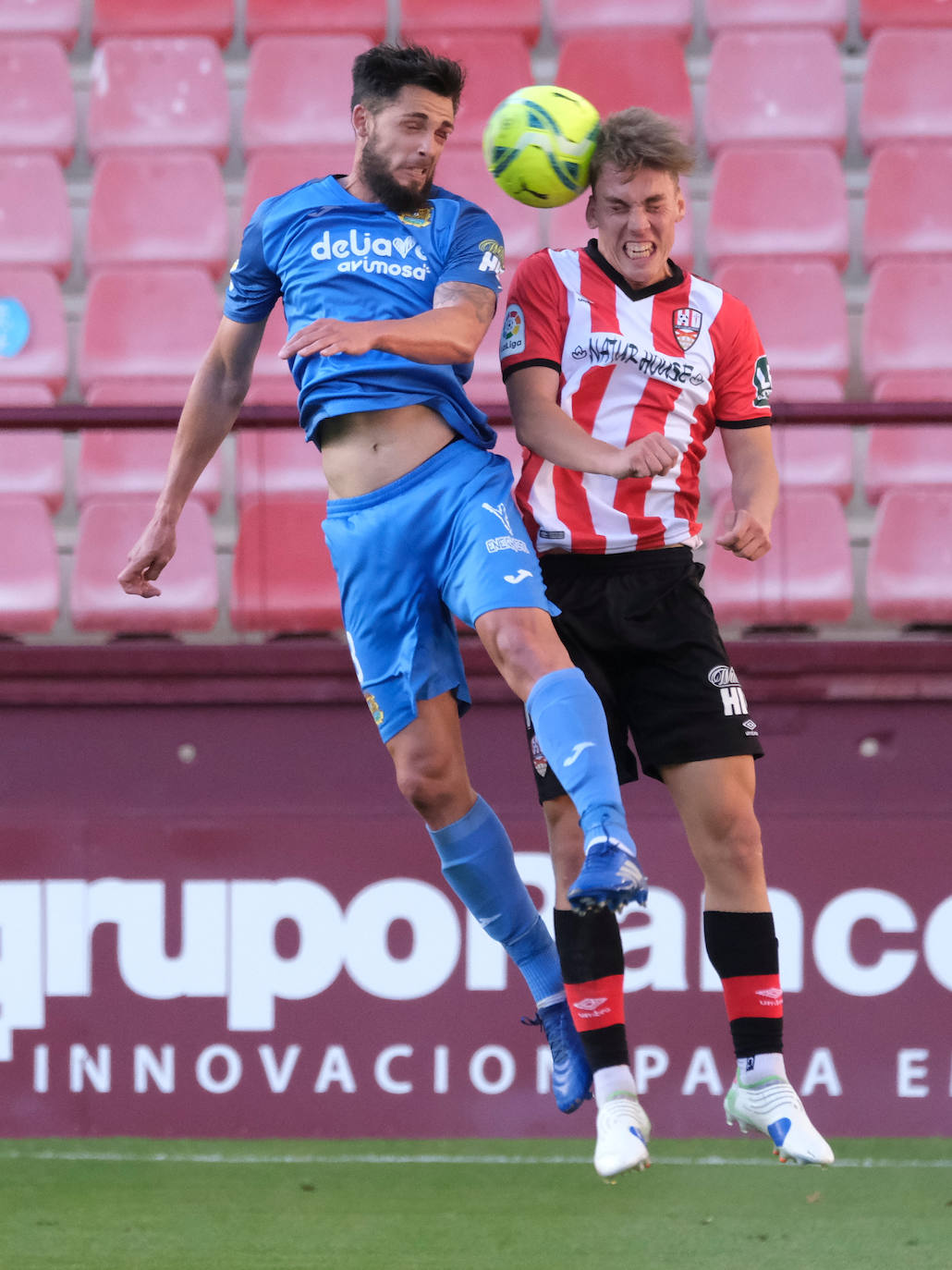 Fotos: Las imágenes de la victoria de la UD Logroñés sobre el Fuenlabrada