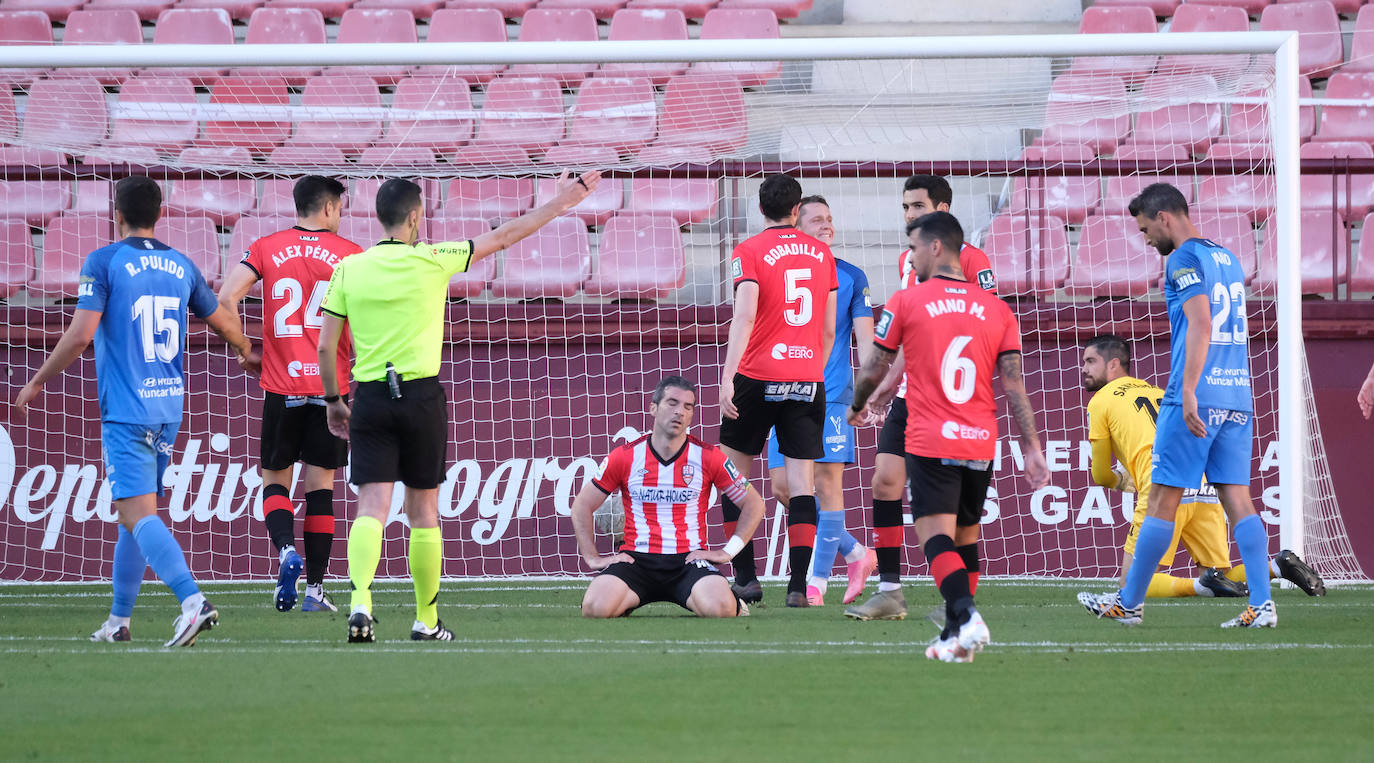 Fotos: Las imágenes de la victoria de la UD Logroñés sobre el Fuenlabrada