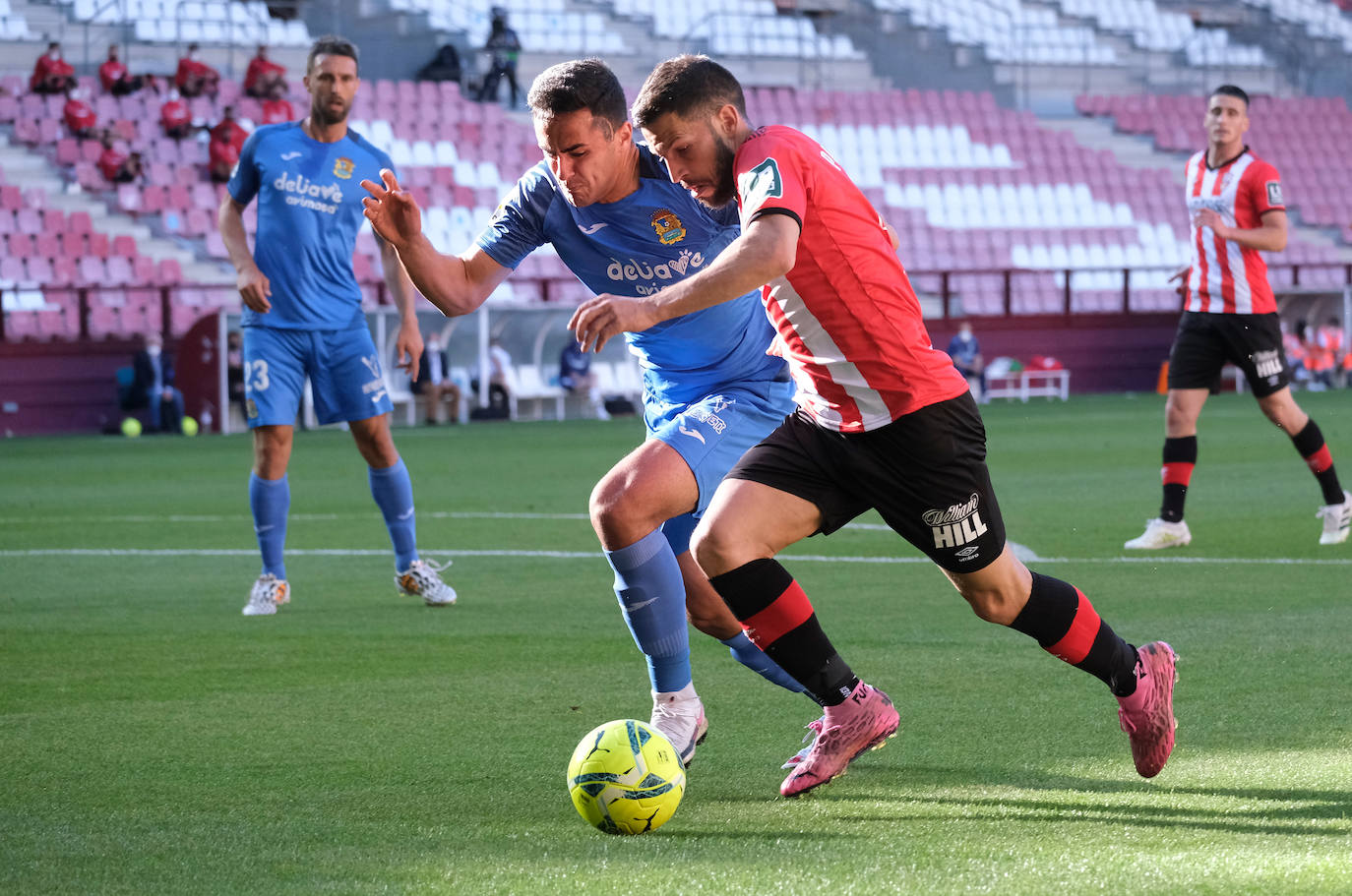 Fotos: Las imágenes de la victoria de la UD Logroñés sobre el Fuenlabrada