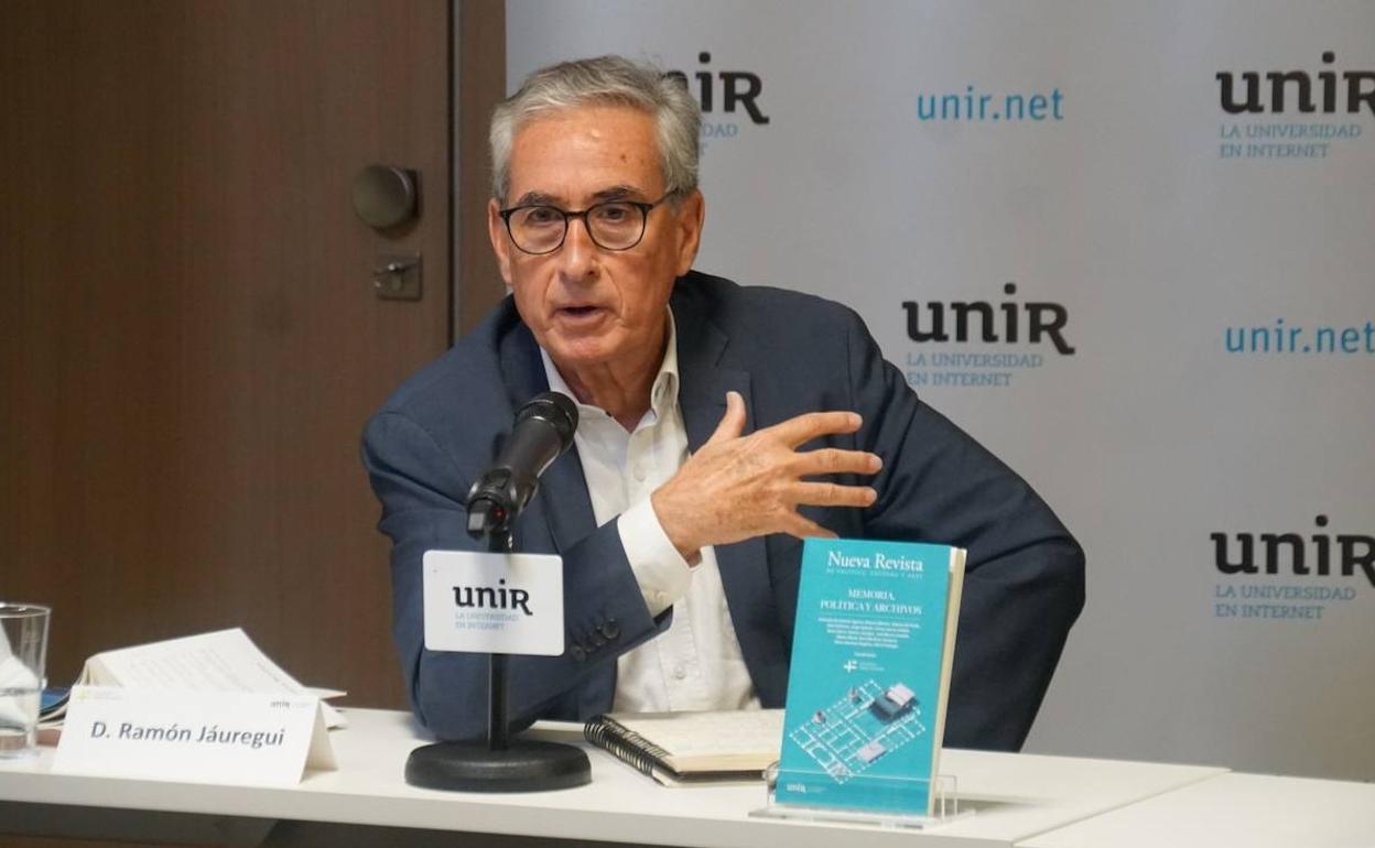 Ramón Jauregui, durante su intervención. 