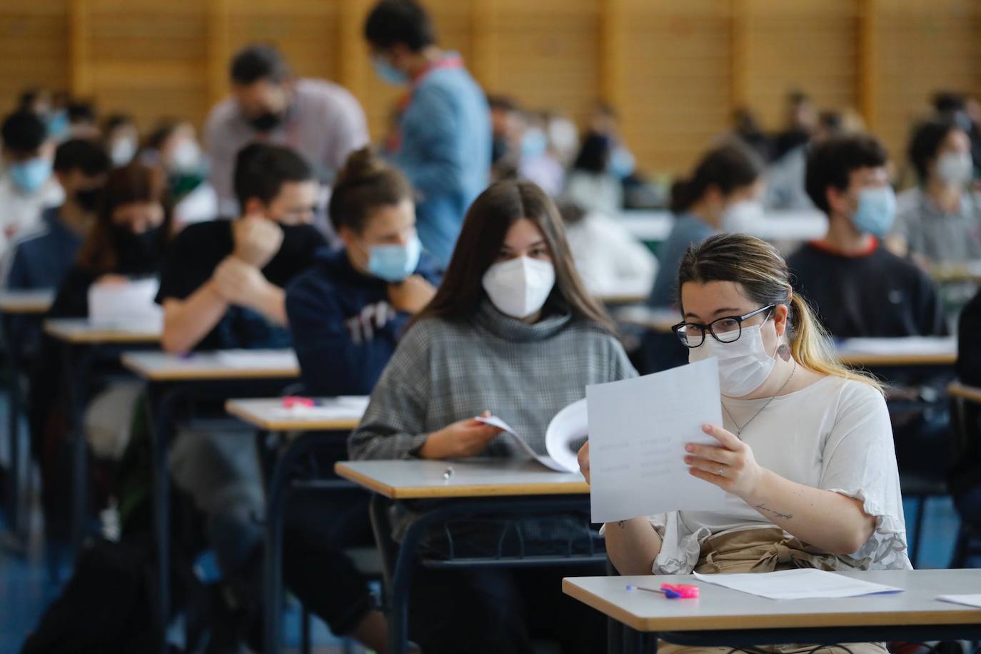 1.456 estudiantes de La Rioja comienzan la EBAU en diez sedes para evitar contagios de COVID. 