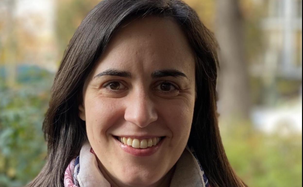 La Sociedad Española de Astronomía premia la tesis de la calagurritana Ana Escorza