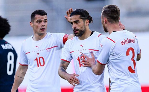 Suiza celebra un gol de Rodriguez frente a Estados Unidos. 