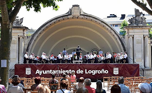 Imagen principal - San Bernabé, a pesar de los muchos pesares