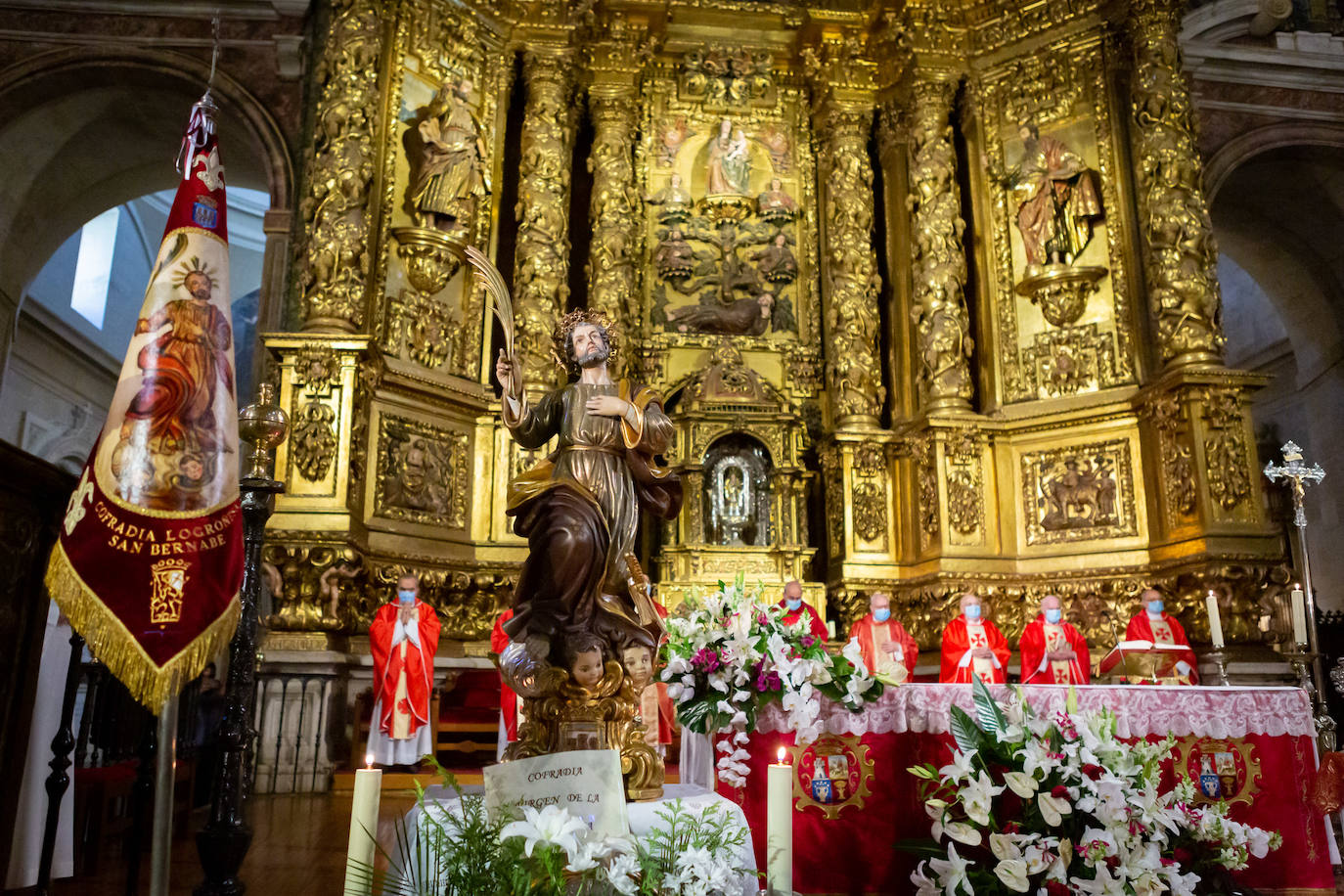 Numerosos actos han tenido lugar en el día del patrón de Logroño: el concierto de la Banda Municipal de Música en La Concha del Espolón, Encomienda de Santiago Lucronium, organizada por la Trapería de Klaus en el Serendipia e interpretación de Michel García de su canción a Logroño, homenaje a la ciudadanía que resistió el asedio, misa solemne de San Bernabé y actuación del Orfeón Logroñés en La Redonda y representaciones del teatro renacentista en el Auditorio.