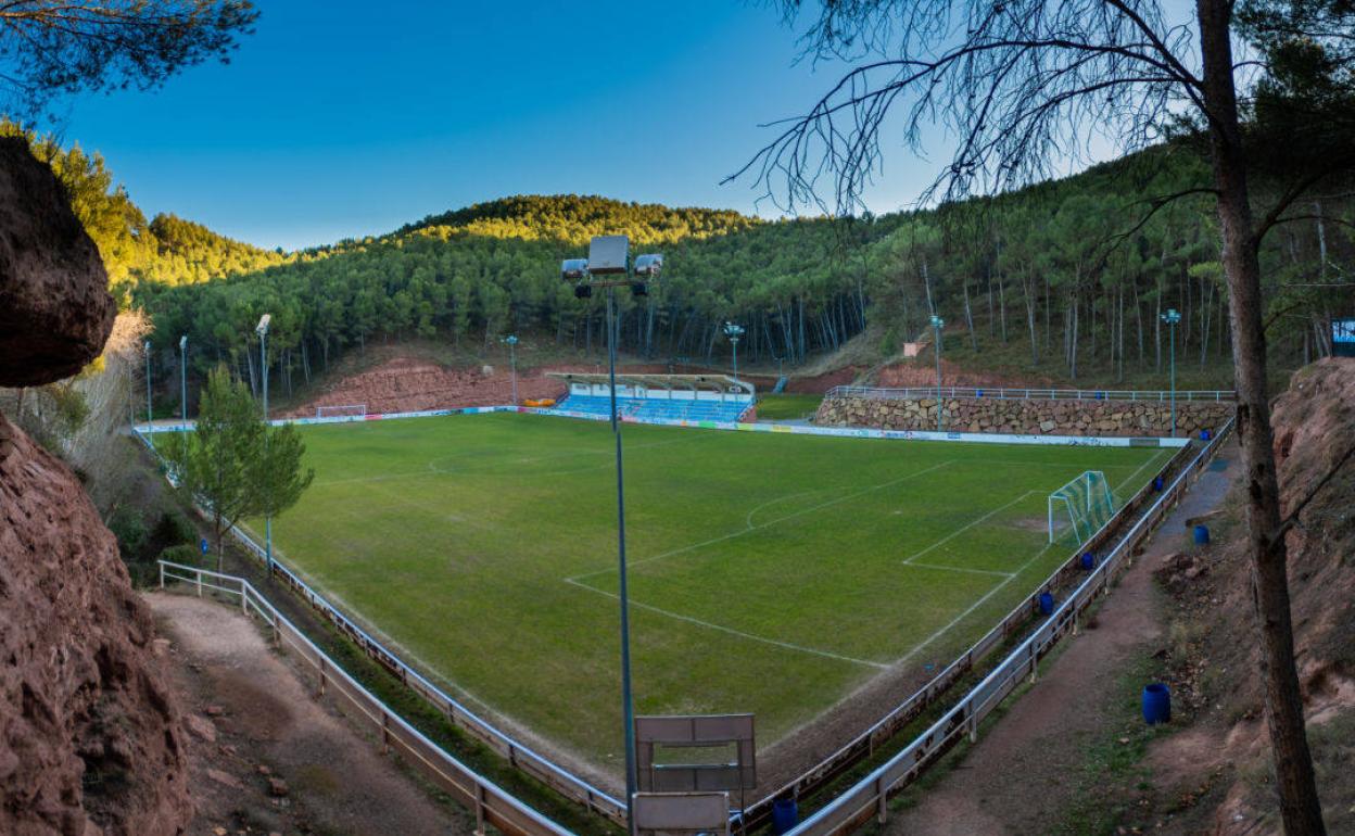 Vista panorámica del campo de fútbol de La Salera. 