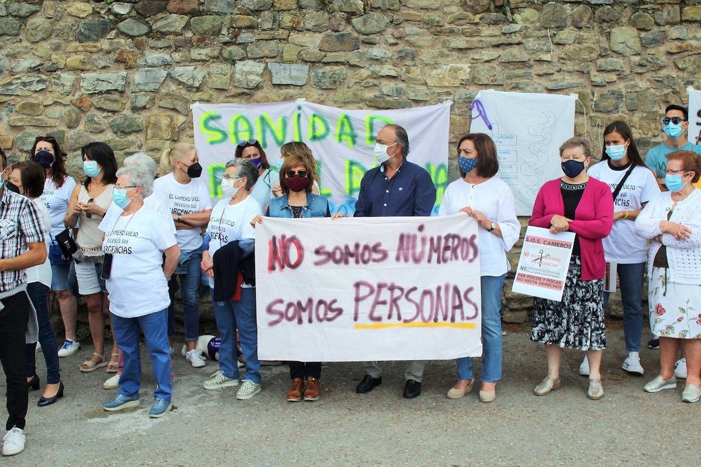 Fotos: Protesta en Cameros en defensa de las Urgencias