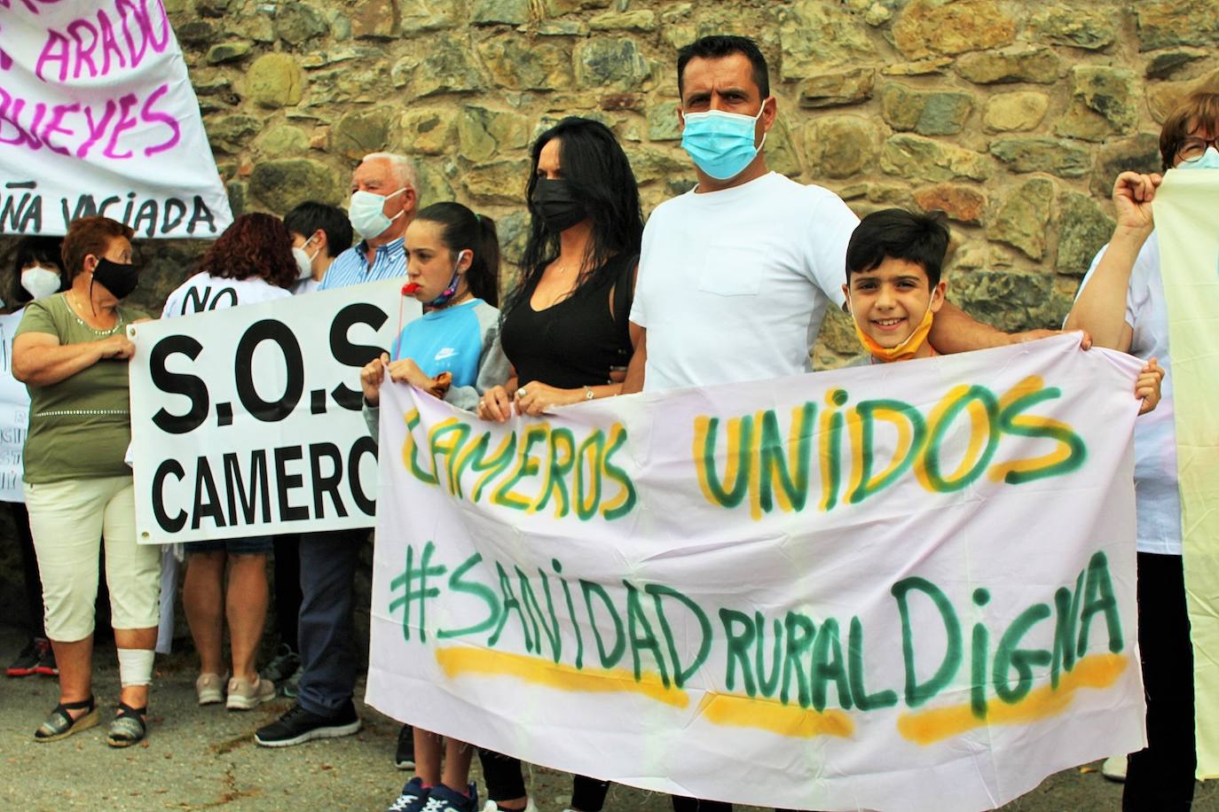 Fotos: Protesta en Cameros en defensa de las Urgencias