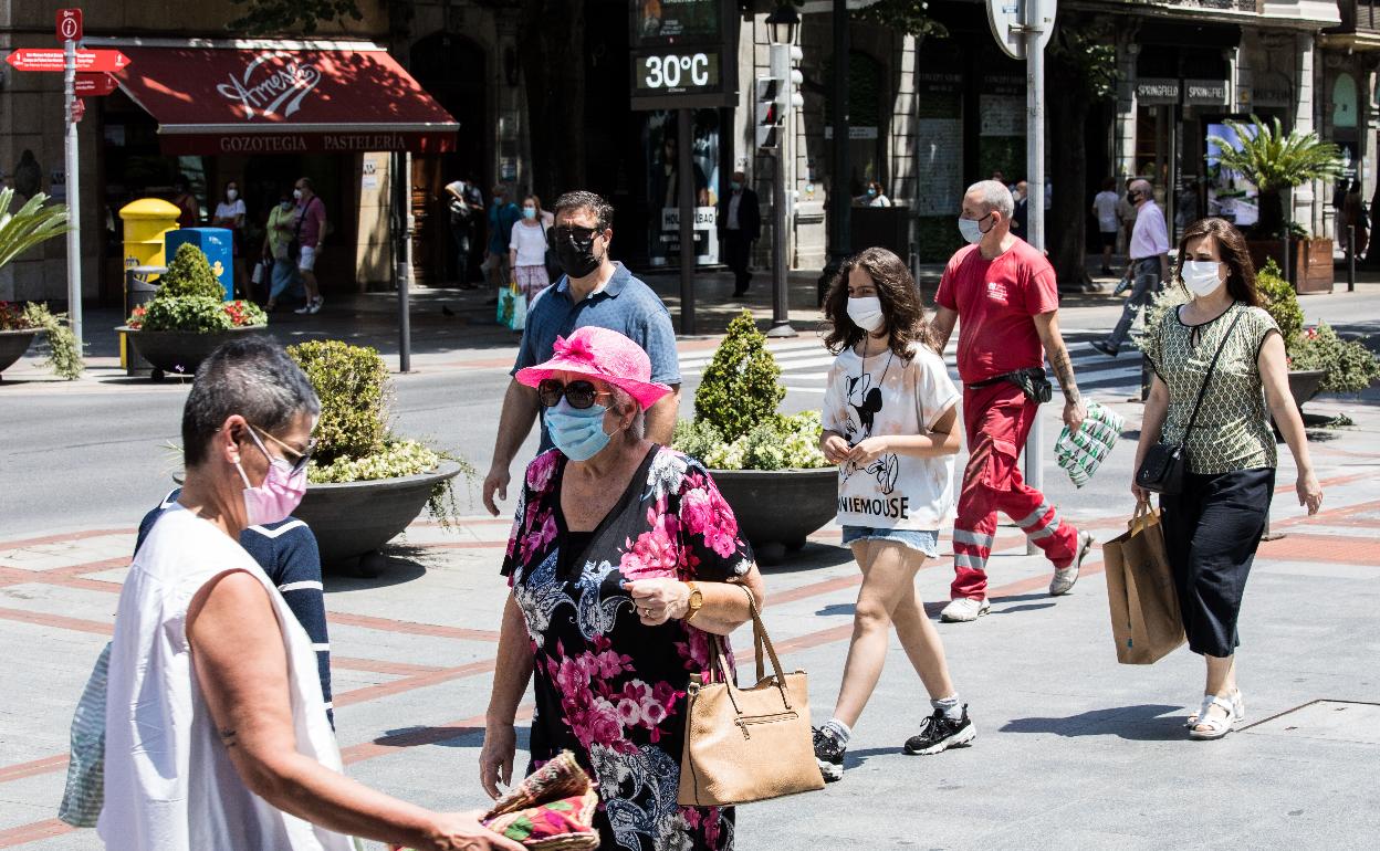 Obligación de uso de mascarillas en exterior.