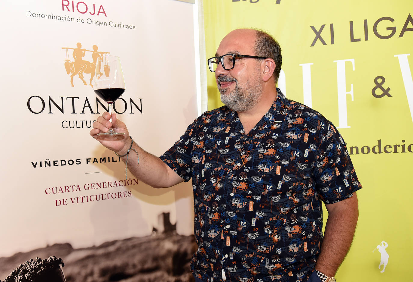 Tras la jornada de juego, los participantes en el torneo Bodegas Ontañón de la Liga de Golf y Vino disfrutaron de los vinos de la bodega en El Campo de Logroño.