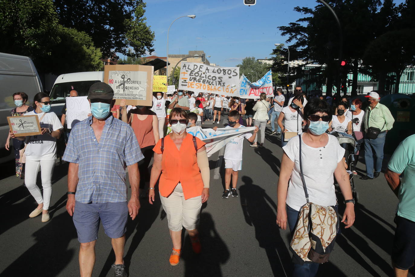 Fotos: Las imágenes de la manifestación en Logroño contra el Plan de Atención Continuada