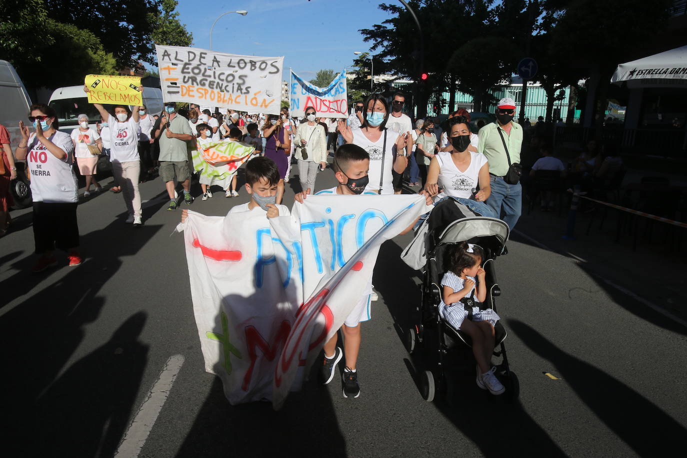 Fotos: Las imágenes de la manifestación en Logroño contra el Plan de Atención Continuada