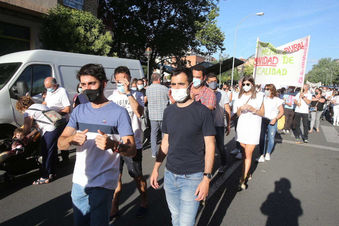 Fotos: Las imágenes de la manifestación en Logroño contra el Plan de Atención Continuada