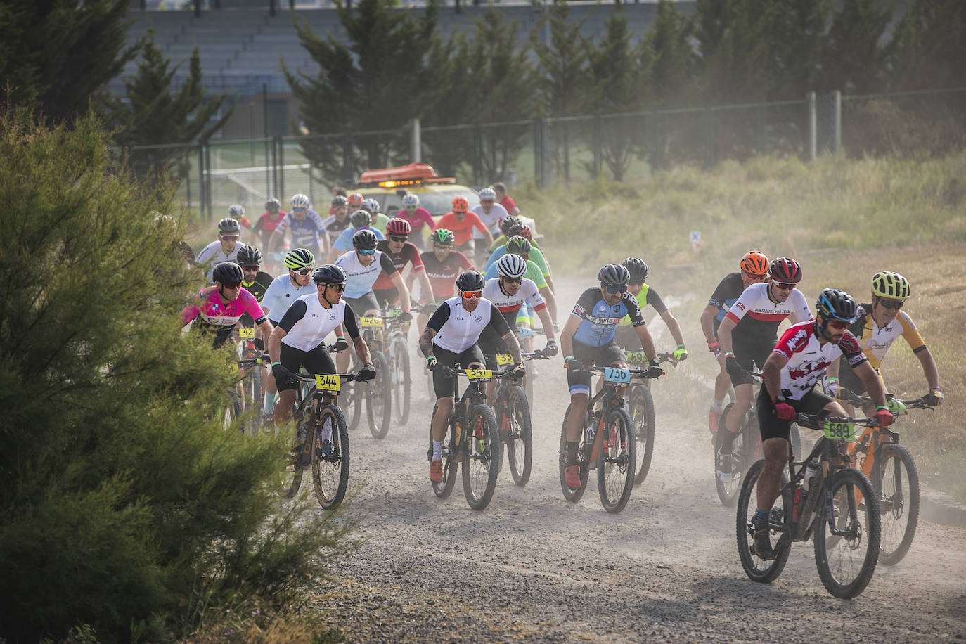 Fotos: Tiago Ferreira y Naima Madlen ganan La Rioja Bike Race