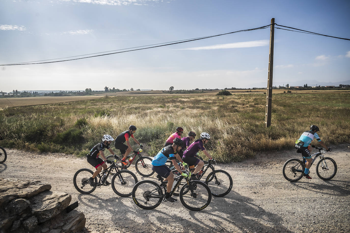 Fotos: Tiago Ferreira y Naima Madlen ganan La Rioja Bike Race