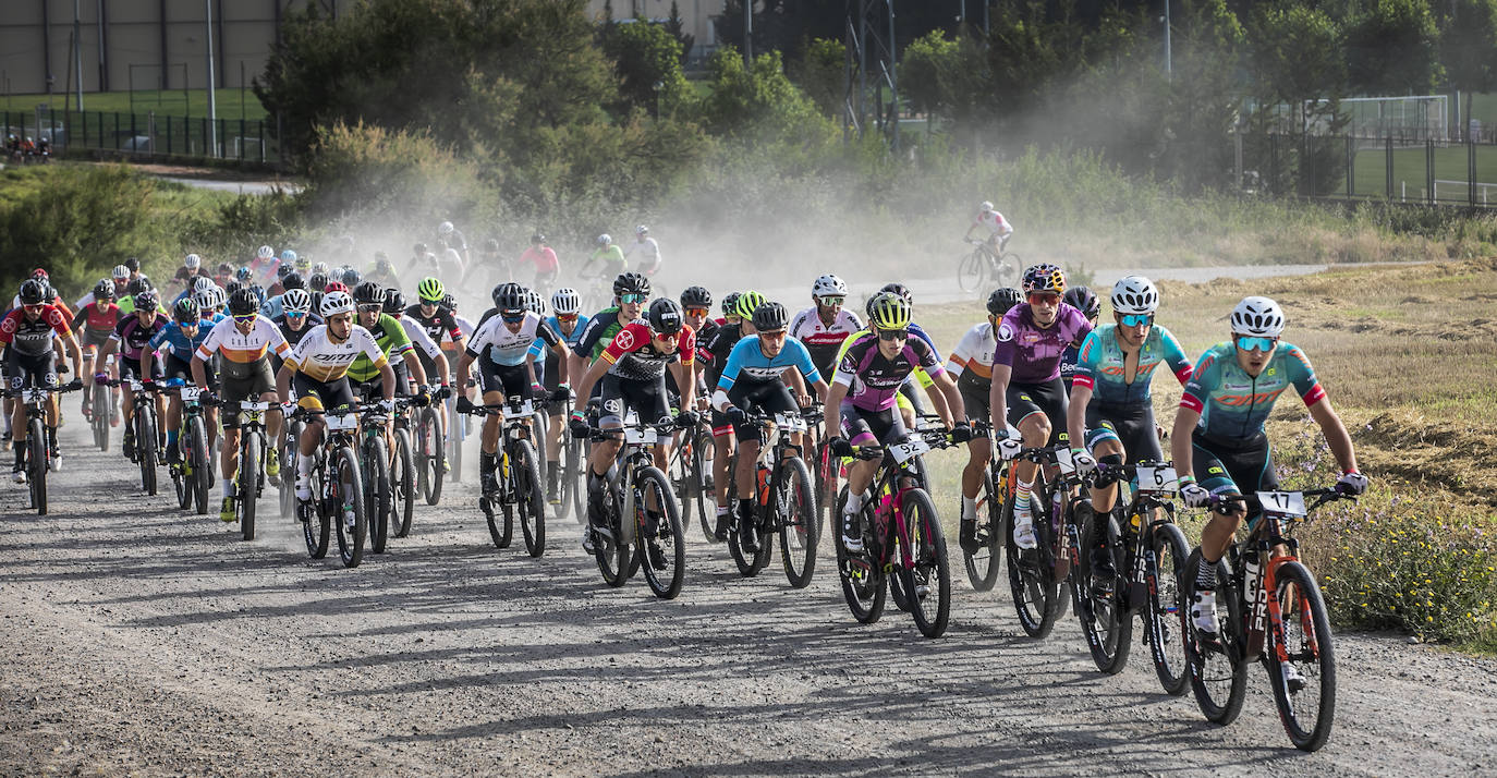 Fotos: Tiago Ferreira y Naima Madlen ganan La Rioja Bike Race