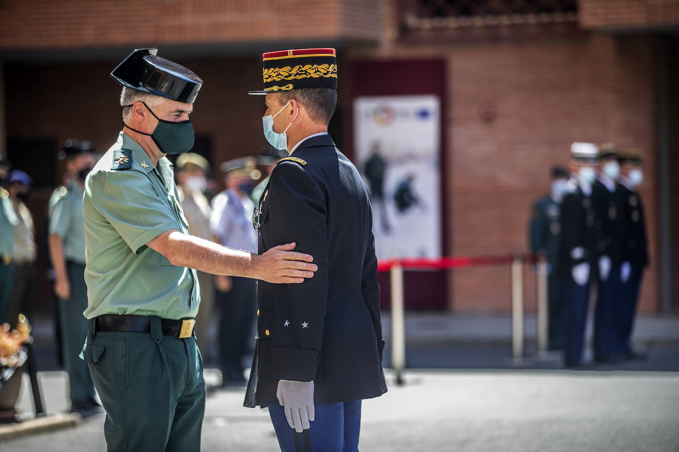 Fotos: Toman posesión los nuevos jefes de la Unidad de Acción Rural y del GAR de la Guardia Civil