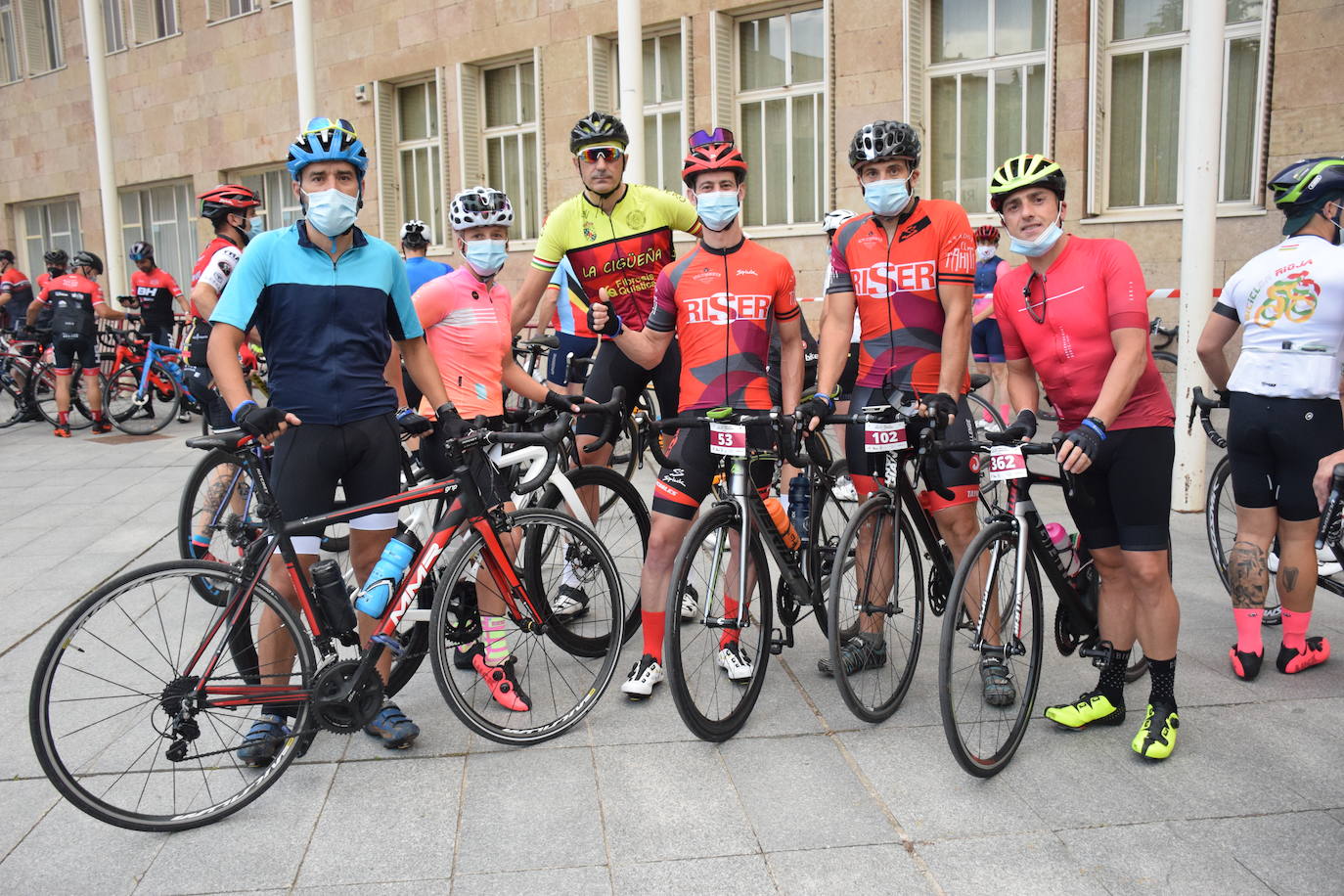 Fotos: La Cicloturista de La Rioja regresa en su cuarta edición con 300 ciclistas