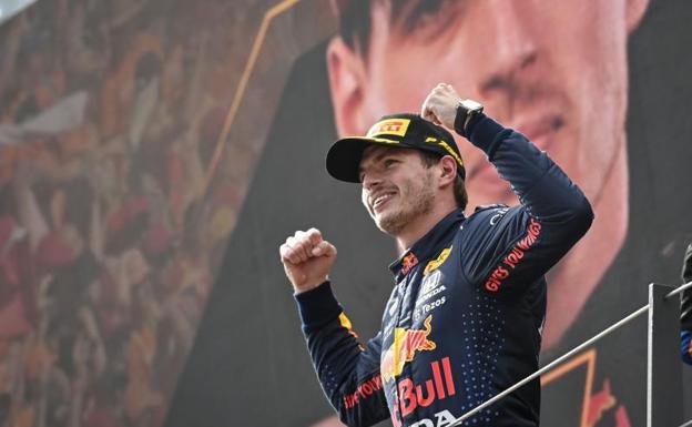 Verstappen gana a lo campeón